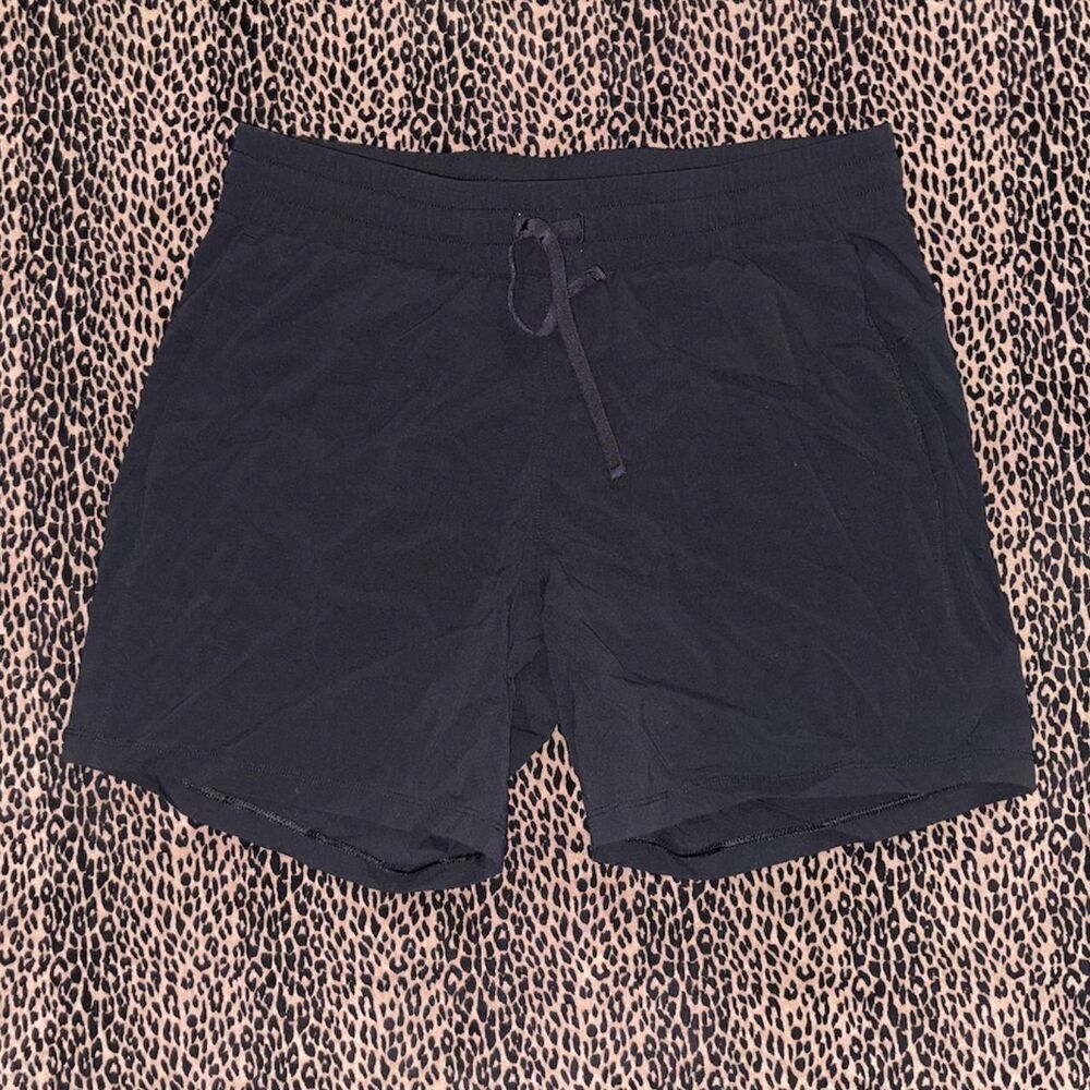 Tuff Athletics Black Shorts Size M